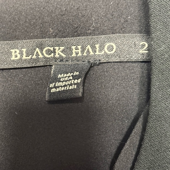 Black Halo~Brooklyn- 3/4 Bell Sleeve Jumpsuit~Size 2 - Picture 7 of 16